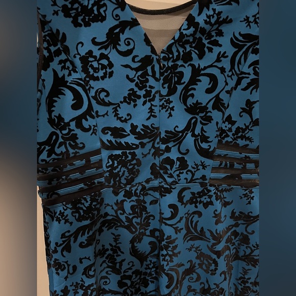 Enfocus Studio teal and black with sheer panels Dress Size 14 New without tags - Picture 3 of 4